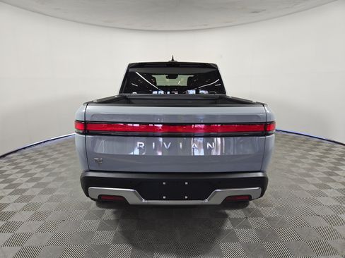 Used 2024 Rivian R1T Adventure AWD/4WD image 4
