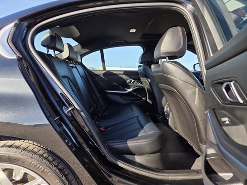 Used 2025 BMW 330i Sedan image 16