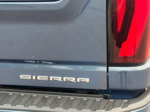 New 2026 GMC Sierra 3500 Denali Ultimate AWD/4WD image 21