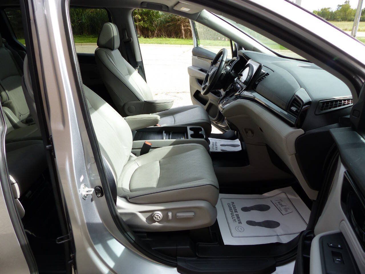 Used 2023 Honda Odyssey Elite image 61