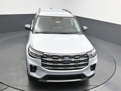 New 2026 Ford Explorer Active w/ Active Comfort Package image 21