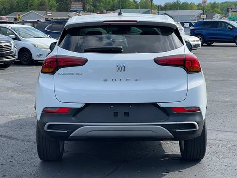 Certified 2024 Buick Encore GX Preferred FWD image 39