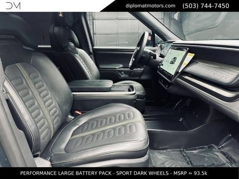 Used 2025 Rivian R1S Adventure AWD/4WD image 19