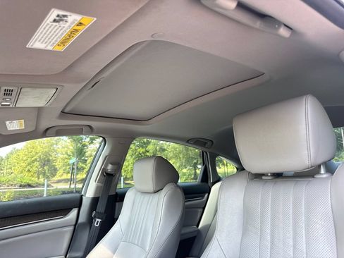 Certified 2019 Honda Accord Touring image 31