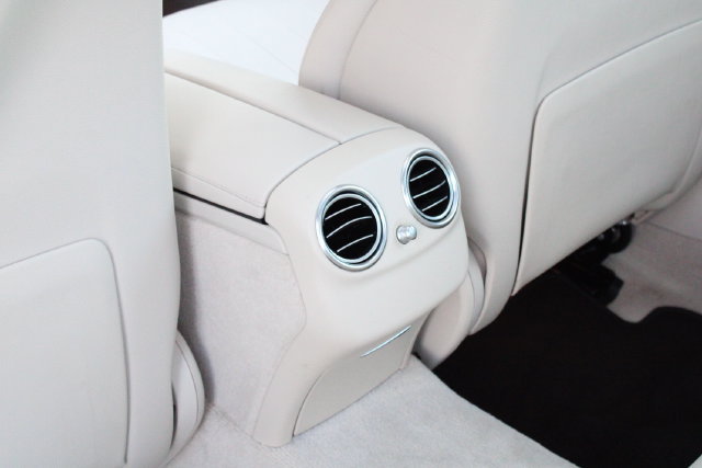 Used 2018 Mercedes-Benz E 300 image 22