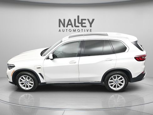Used 2022 BMW X5 xDrive45e w/ Parking Assistance Package image 6