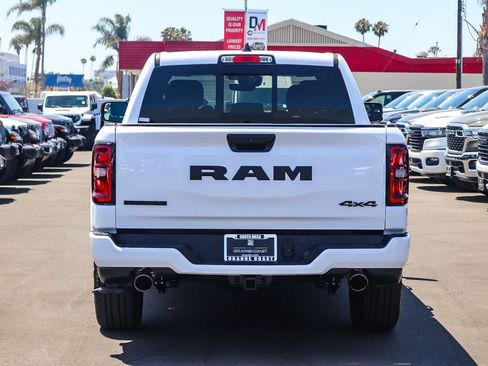 New 2026 RAM 1500 Big Horn AWD/4WD image 5