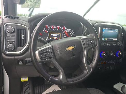 Used 2023 Chevrolet Silverado 2500 LT w/ Convenience Package AWD/4WD image 18