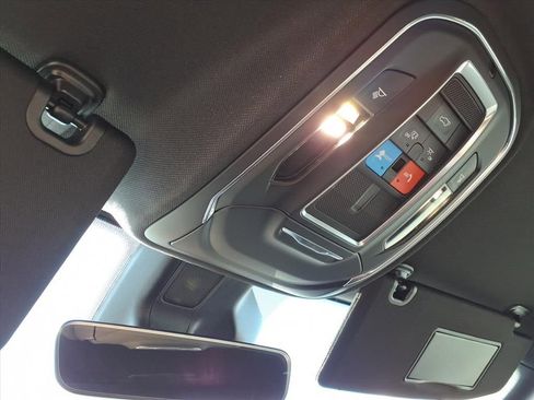 New 2025 Jeep Grand Cherokee Limited image 25