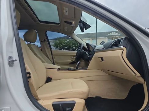 Used 2015 BMW 328i Sedan RWD image 43