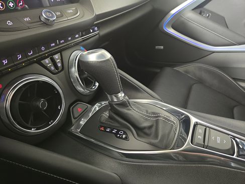 Used 2019 Chevrolet Camaro SS image 22