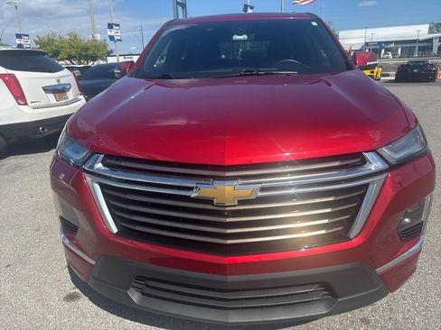 Used 2023 Chevrolet Traverse High Country image 7