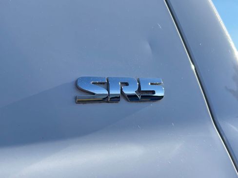 Used 2016 Toyota Tundra SR5 w/ SR5 Upgrade Package image 14