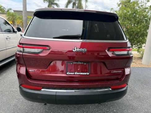Used 2022 Jeep Grand Cherokee L Limited RWD image 4