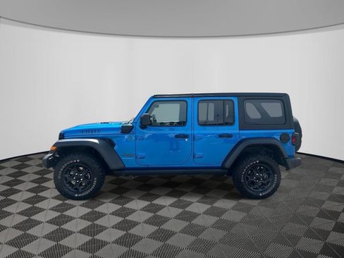 Certified 2023 Jeep Wrangler Unlimited w/ Cold Weather Group AWD/4WD image 2