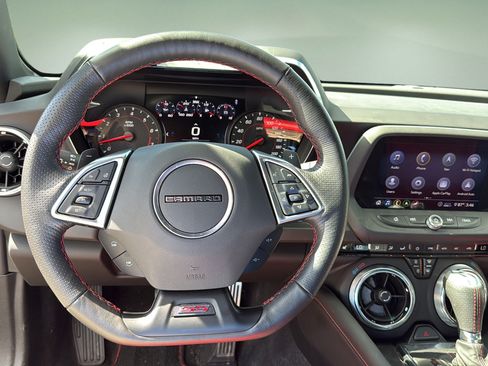 Used 2020 Chevrolet Camaro SS RWD image 19