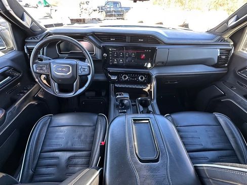 Used 2022 GMC Sierra 1500 AT4X image 27