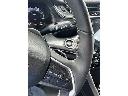 Used 2023 Jeep Grand Cherokee Laredo AWD/4WD image 39