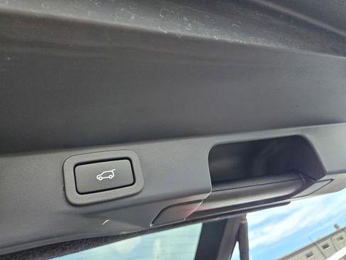 Used 2019 Land Rover Range Rover Sport Supercharged AWD/4WD image 41