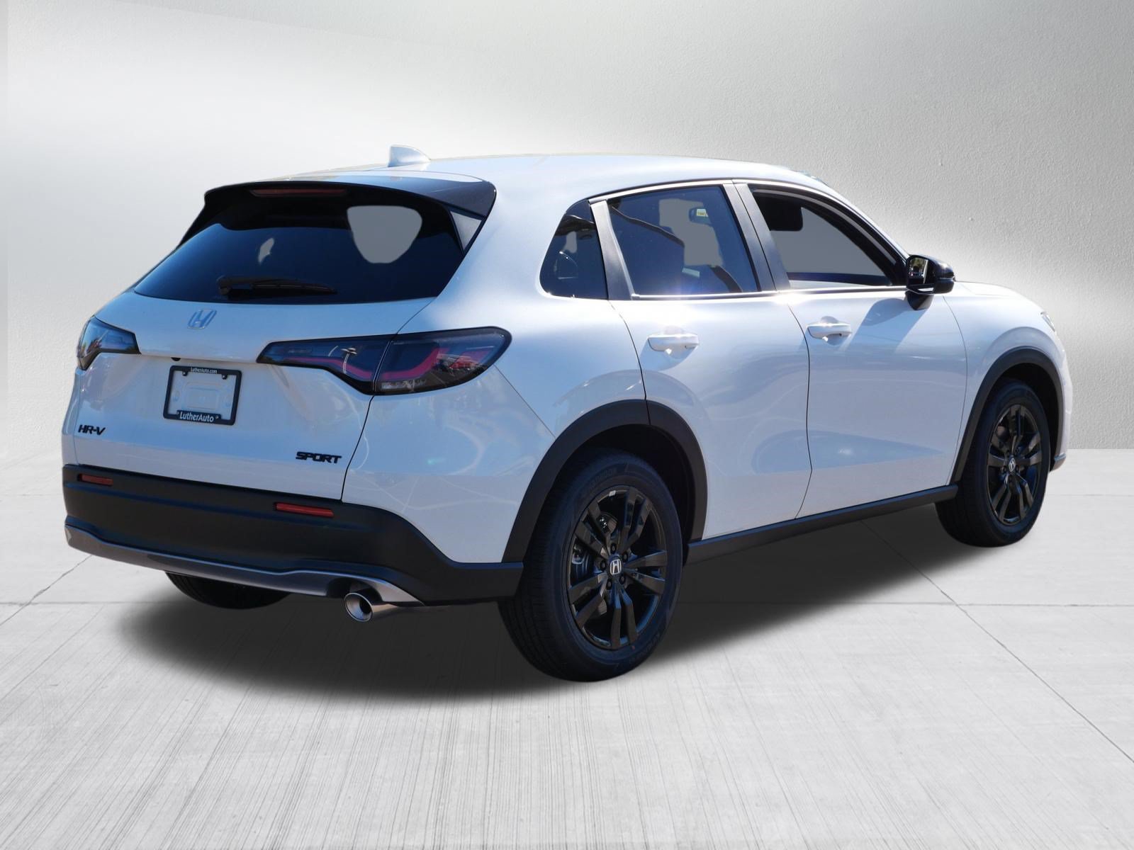 Certified 2027 Honda HR-V Sport image 7