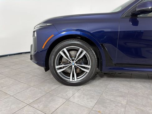 Used 2026 BMW X7 xDrive40i w/ Executive Package AWD/4WD image 12