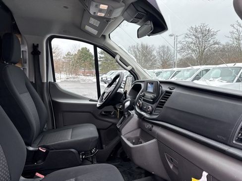 Used 2024 Ford Transit 250 Low Roof w/ Exterior Upgrade Package image 21