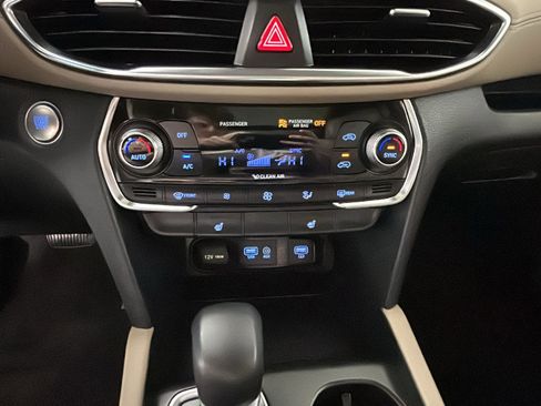 Used 2019 Hyundai Santa Fe Limited AWD/4WD image 20