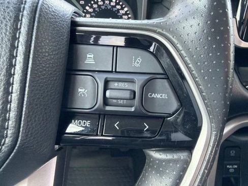 Used 2022 Toyota Tundra SR5 w/ Convenience Package RWD image 23