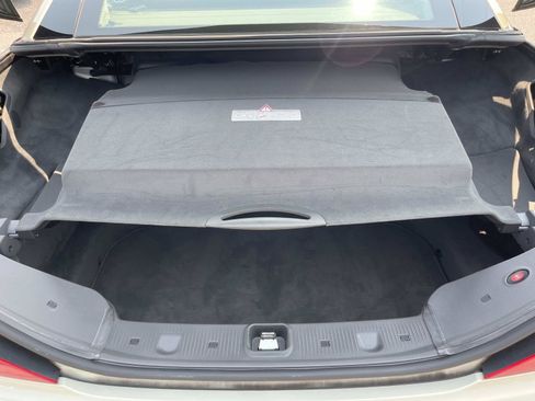 Used 2005 Mercedes-Benz SL 600 image 12