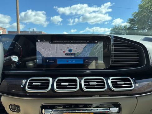 New 2026 Mercedes-Benz GLS 450 4MATIC image 37