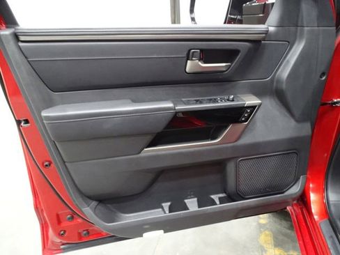 Used 2025 Toyota Tundra Limited image 15