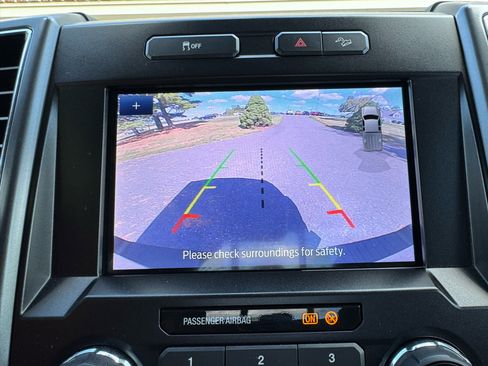 Used 2022 Ford F350 XLT w/ XLT Premium Package image 16