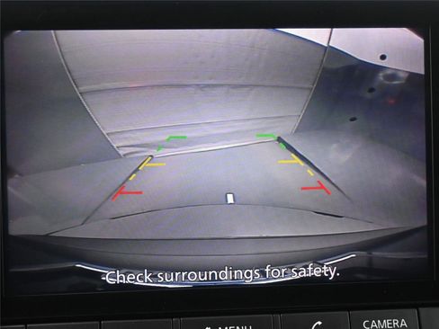 Used 2023 Nissan Rogue S image 6