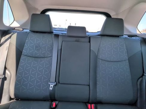 Used 2024 Toyota RAV4 XLE FWD image 24