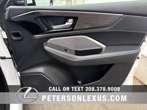 Used 2022 Acura MDX Advance image 11