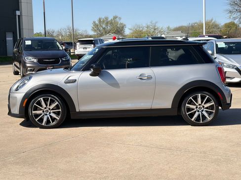 Used 2024 MINI Cooper S image 2