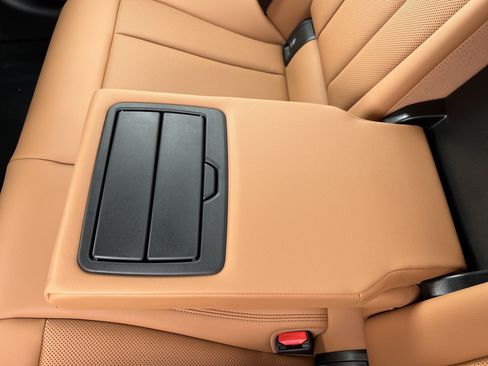 Certified 2025 BMW 330i Sedan RWD image 41