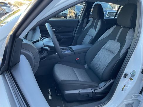 New 2026 Nissan Sentra SV image 13