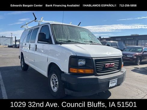 Used 2017 GMC Savana 2500 Work Van image 2