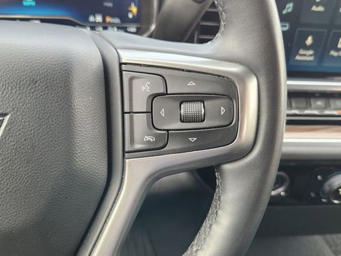 Used 2023 Chevrolet Silverado 1500 LT AWD/4WD image 29