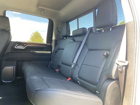 Used 2026 GMC Sierra 3500 Denali w/ Denali Reserve Package AWD/4WD image 8