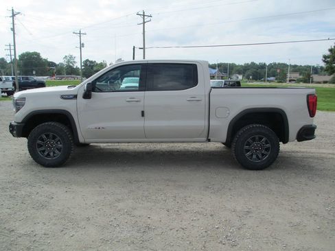 New 2026 GMC Sierra 1500 AT4X AWD/4WD image 11