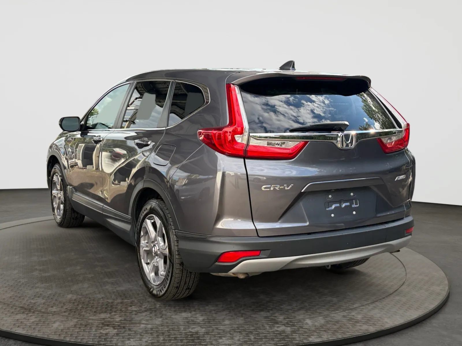 Used 2019 Honda CR-V EX image 8