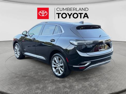 Used 2023 Buick Envision Avenir FWD image 3