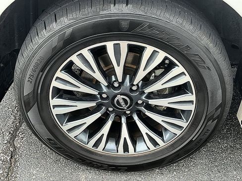 Used 2023 Nissan Armada SL w/ Midnight Edition Package AWD/4WD image 9