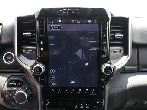 New 2026 RAM 1500 Big Horn AWD/4WD image 17