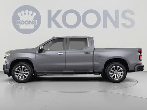 Used 2021 Chevrolet Silverado 1500 High Country w/ Technology Package AWD/4WD image 2
