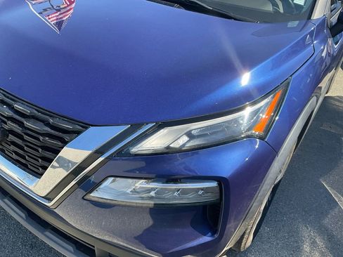 Used 2023 Nissan Rogue SV image 33