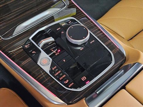 New 2026 BMW X5 xDrive40i w/ Climate Comfort Package image 11