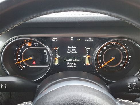 Used 2019 Jeep Wrangler Unlimited Sahara w/ Safety Group image 19